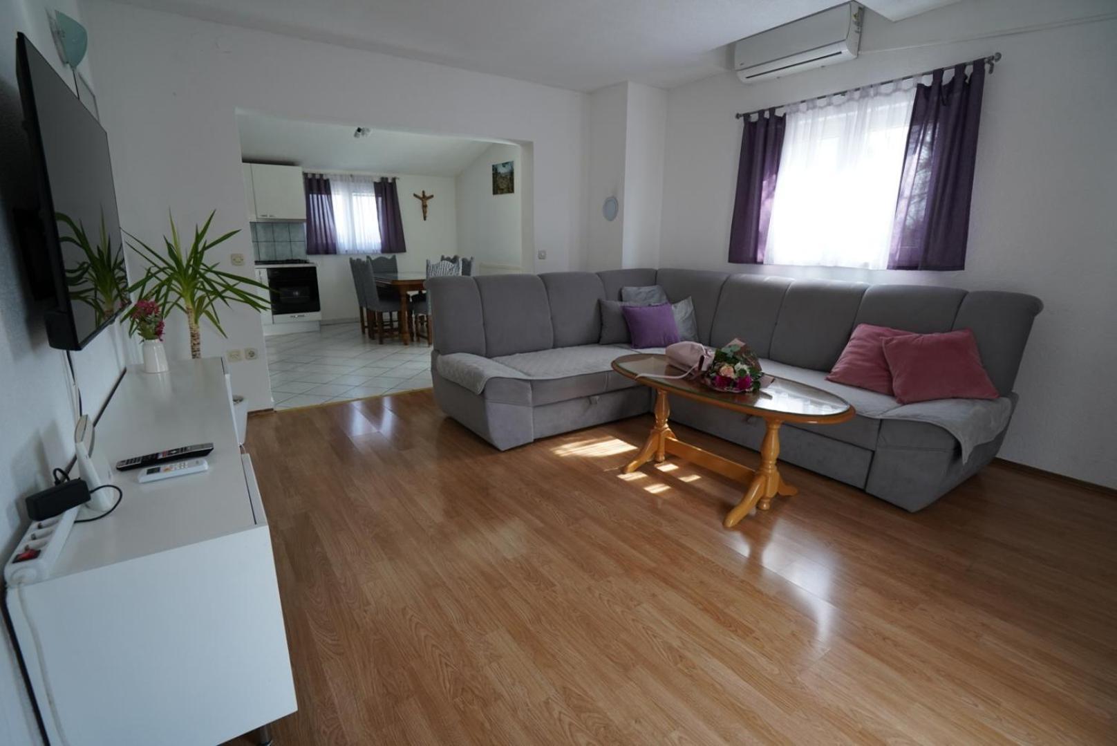Apartman Marija Imotski Ngoại thất bức ảnh
